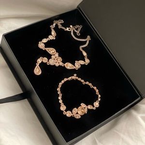 Givenchy necklace and bracelet set!!
